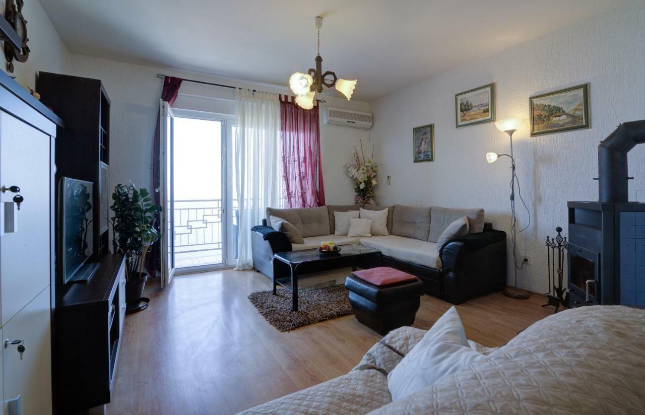 Apartment Luca Senj  Extérieur photo
